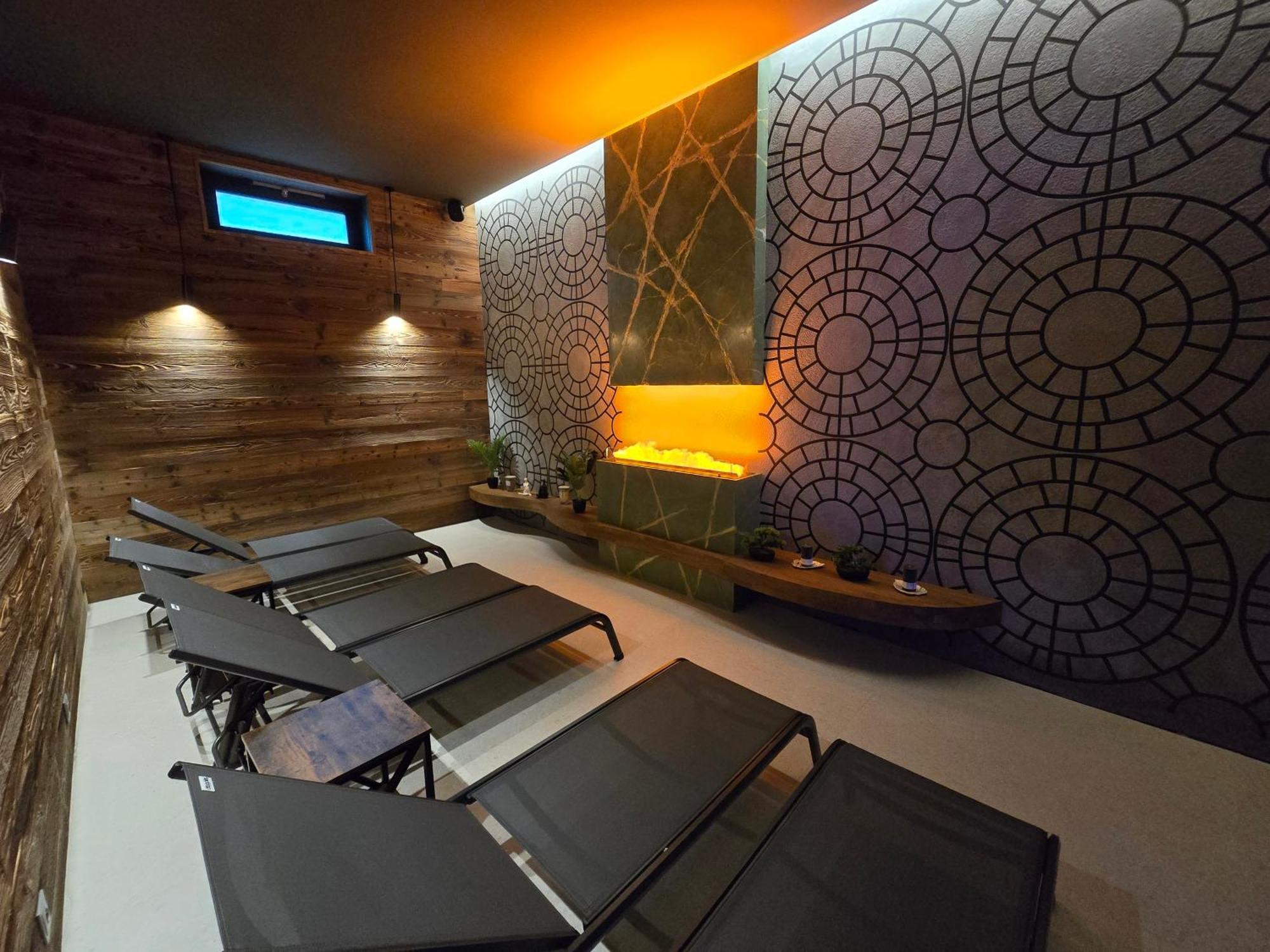 Apartmany Jarmilka S Privatnim Wellness Бедржихов Экстерьер фото